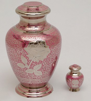 SILVER ENGRAVED PINK URN
ITEM NO. 6104
MATERIAL:- SOLID BRASS ENGRAVED URN
SIZE:- 28 CMS.
CAPACITY:- 3.50 M.LITER
FINISH:- ENGRAVED SILVER PINK 
PACKING :- SINGLE BOX UNDER 4 PCS MASTER CARTON
Keywords: PINK ENGRAVED URN