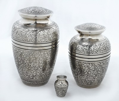METAL CREMATION URN
