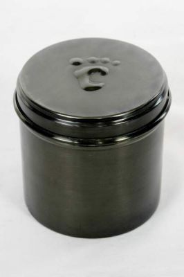 PET CREMATION PAW MARK URN
ITEM NO. 6540/B
MATERIAL:- IRON ROUND PET URN.
SIZE:- 8 CMS.
CAPACITY:-  ML
FINISH:-  BLACK GLOSSY SINGLE PAW MARK ON TOP LID.
PRICE:-
PACKING :- SINGLE BOX UNDER 36 PCS MASTER CARTON
Keywords: PET URN