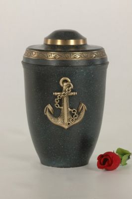 METAL CREMATION ADULT URN
ITEM NO. 6598
DESCRIPTION:- METAL CREMATION URN
SIZE:- 26 CM.
CAPACITY:- 3.50 ML
FINISH:-  BLACK STONE BRASS ANTIQUE
PRICE:- 
PACKING:- SINGLE BOX STYRO FOAM UNDER 4 PCS MASTER CARTON.

Keywords: ADULT CREMATION URN