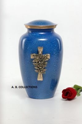 METAL CREMATION ADULT URN
ITEM NO. 6603
DESCRIPTION:- METAL CREMATION URN
SIZE:- 25 CM.
CAPACITY:- 3.50 ML
FINISH:- CLASSIC BLUE CROSS WITH ROSE 
PRICE:- 
PACKING:- SINGLE BOX STYRO FOAM UNDER 4 PCS MASTER CARTON.

Keywords: ADULT CREMATION URN