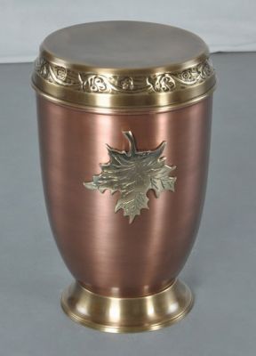 ITEM NO. 6718
DESCRIPTION:- BRASS URN
SIZE:- 30 CMS.
CAPACITY:-3.50 ML
FINISH:- BRASS TOP LID & BASE COPPER ANTIQUE POLISH LEAVES APPLIQUE
PRICE:-
PACKING:- SINGLE BOX STYRO FOAM UNDER 4 PCS MASTER CARTON
Keywords: FUNERAL URN