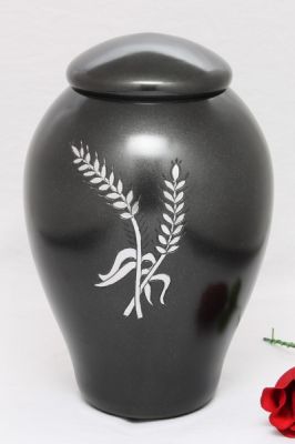 ALUMINIUM CREMATION URN
ITEM NO. 6920
MATERIAL:- ALUMINIUM
DESCRIPTION:- METAL CREMATION URN
SIZE:- 27 CM.
CAPACITY:- 3.50 ML
FINISH:- MATELIC BROWN SILVER WHEAT STEM
PRICE:- 
PACKING:- SINGLE BOX STYRO FOAM UNDER 4 PCS MASTER CARTON.
Keywords: ADULT CREMATION URN