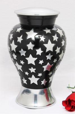 ALUMINIUM CREMATION URN
ITEM NO. 6955
MATERIAL:- ALUMINIUM
DESCRIPTION:- METAL CREMATION URN
SIZE:-  27 CM.
CAPACITY:- 3.50 ML
FINISH:-  BLACK ENGRAVE SILVER STAR
PRICE:- 
PACKING:- SINGLE BOX STYRO FOAM UNDER 4 PCS MASTER CARTON
Keywords: ADULT CREMATION URN