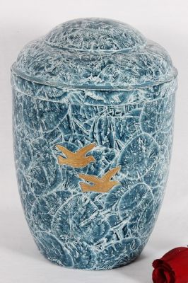 IRON CHEAP URN.
ITEM NO. 6976
DESCRIPTION:- IRON CHEAP URN.
SIZE:- 27 CMS.
CAPACITY:- 3.50 ML
FINISH:- BLUE DESIGN SHADED WITH FLYING GOLDEN BIRDS.
PRICE:-
PACKING:- SINGLE BOX STYRO FOAM UNDER 4 PCS MASTER CARTON

Keywords: ASHES FOR POT