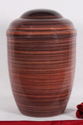 IRON CHEAP URN.
ITEM NO. 6986
DESCRIPTION:- IRON CHEAP URN.
SIZE:- 27 CMS.
CAPACITY:- 3.50 ML
FINISH:-  TEAK WOODEN FINISH TOP TAPPER LID
PACKING:- SINGLE BOX STYRO FOAM UNDER 4 PCS MASTER CARTON

Keywords: ASHES FOR POT