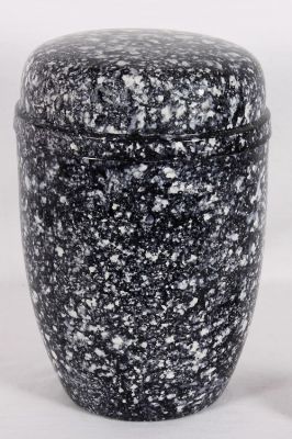 IRON CHEAP URN.
ITEM NO. 6989
DESCRIPTION:- IRON CHEAP URN.
SIZE:- 27 CMS.
CAPACITY:- 3.50 ML
FINISH:-  WHITE & BLACK STONE FINISH.
PACKING:- SINGLE BOX STYRO FOAM UNDER 4 PCS MASTER CARTON

Keywords: ASHES FOR POT