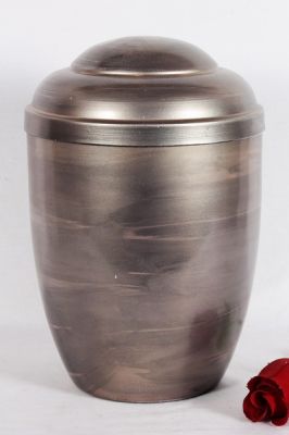 IRON CHEAP URN.
ITEM NO. 7007
DESCRIPTION:- IRON CHEAP URN.
SIZE:- 27 CMS.
CAPACITY:- 3.50 ML
FINISH:- SILVWR LID SHADED DESIGN.
PRICE:-
PACKING:- SINGLE BOX STYRO FOAM UNDER 4 PCS MASTER CARTON

Keywords: FUNERAL URN