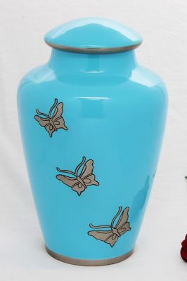 METAL CREMATION URN
ITEM NO. 7043
DESCRIPTION:- METAL CREMATION URN
SIZE:- 25 CM.
CAPACITY:- 3.50 ML
FINISH:-  SKY BLUE ENAMELED ENGRAVE BUTTERFLY
PRICE:- 
PACKING:- SINGLE BOX STYRO FOAM UNDER 4 PCS MASTER CARTON.
Keywords: ASHES FOR POT