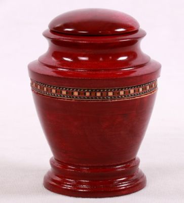 WOOD PET URN
ITEM NO. 7143
DESCRIPTION:-  CLASSIC PET URN
SIZE:- 18X14 CM.
CAPACITY:-  2.00 ML
FINISH:- ROSE WOOD FINISH WITH IVORY DESIGN BAND.
PRICE:-
PACKING:- SINGLE BOX STYRO FOAM UNDER 24 PCS OF MASTER CARTON
Keywords: FUNERAL URN