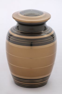 PET URN
ITEM NO. 7215
MATERIAL:- BRASS CLASSIC URN.
SIZE:-  14 CMS.
CAPACITY:- 1.50 ML
FINISH:- GOLDEN BLACK DESIGN.
PACKING :- SINGLE BOX UNDER 12 PCS MASTER CARTON
Keywords: ASHES FOR POT