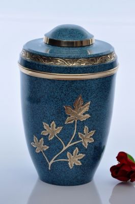 METAL CREMATION ADULT URN
ITEM NO. AC13-0
DESCRIPTION:- METAL CREMATION URN
SIZE:- 27 CM.
CAPACITY:- 3.50 ML
FINISH:-  STEEL PLATING CUTTING LEAVES
PRICE:- 
PACKING:- SINGLE BOX STYRO FOAM UNDER 4 PCS MASTER CARTON.
Keywords: FUNERAL URN